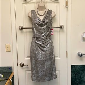 NWT Vince Camuto silver/gold cocktail 🍸 dress 👗